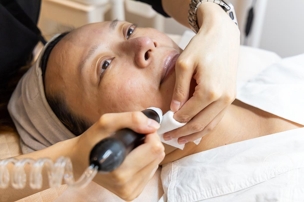 桃園青埔做臉推薦｜夏沐妍高端皮膚管理中心．AI肌膚檢測＋韓式水飛梭體驗