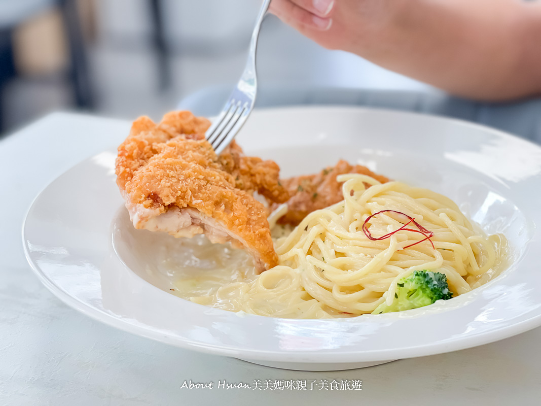 里歐歐式早餐平鎮民族店 平鎮民族路(中壢民族路)早午餐新開幕 餐點好吃環境乾淨 早上10:30分後還有6折外帶限定 @About Hsuan美美媽咪親子美食旅遊