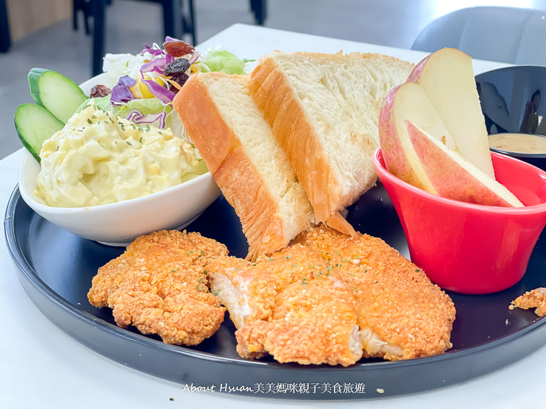 里歐歐式早餐平鎮民族店 平鎮民族路(中壢民族路)早午餐新開幕 餐點好吃環境乾淨 早上10:30分後還有6折外帶限定 @About Hsuan美美媽咪親子美食旅遊