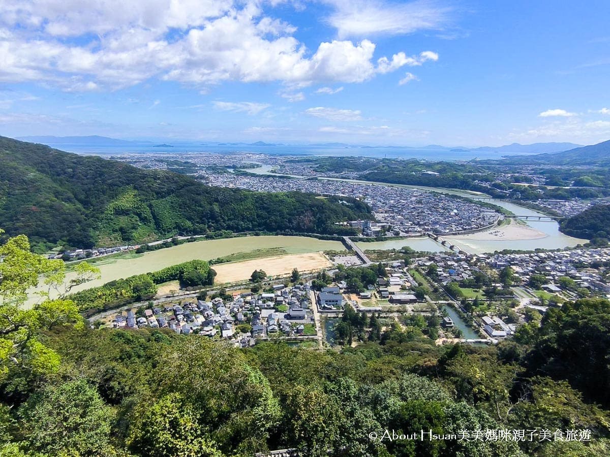 日本山口縣岩國市必玩景點分享 錦帶橋一日遊 日本三大名橋之一 建於錦川河面上的五拱橋 @About Hsuan美美媽咪親子美食旅遊