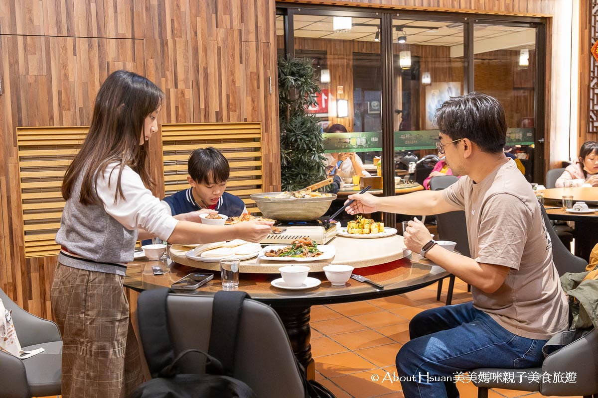 中壢聚餐 大稻鼎臺式餐館 內壢工業區聚餐好選擇 尾牙、慶生、部門聚餐都適合 @About Hsuan美美媽咪親子美食旅遊