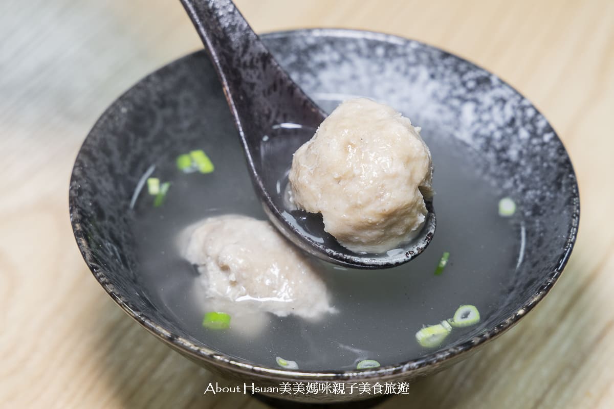 板橋美食 全新開幕的94咖哩孃 新北市政府對面的巷弄美食 200元可以吃到13種香料研發的咖哩火鍋 @About Hsuan美美媽咪親子美食旅遊