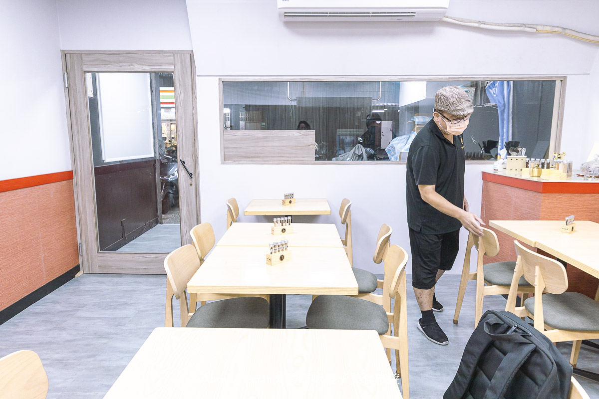 板橋美食 全新開幕的94咖哩孃 新北市政府對面的巷弄美食 200元可以吃到13種香料研發的咖哩火鍋 @About Hsuan美美媽咪親子美食旅遊