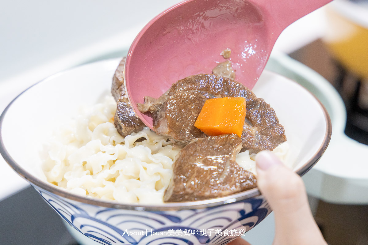 無添加牛肉麵 挑嘴老爸馥桂紅燒牛肉麵 無添加卻好美味! 食材用料的高品質 吃過就知道 @About Hsuan美美媽咪親子美食旅遊