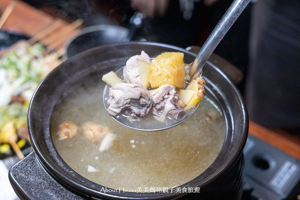 雞老闆桶仔雞景美店 景美聚餐慶生吃宵夜的新選擇 交通便利 景美捷運站2號出口走路2分鐘即抵達 @About Hsuan美美媽咪親子美食旅遊