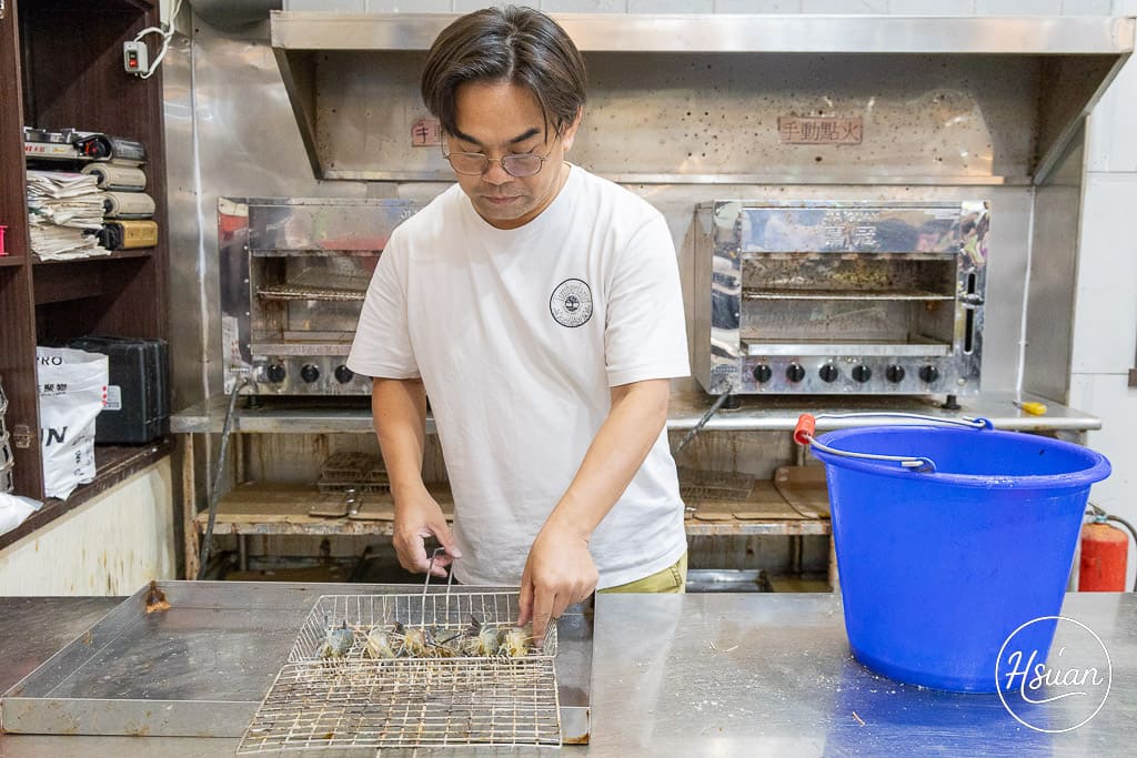 龍潭親子景點 上久釣蝦休閒美食餐廳 龍潭首創自動旋轉烤串機釣蝦場 邊釣蝦邊吃旋轉串串烤與熱炒 完全無菸冷氣環境好舒適 @About Hsuan美美媽咪親子美食旅遊