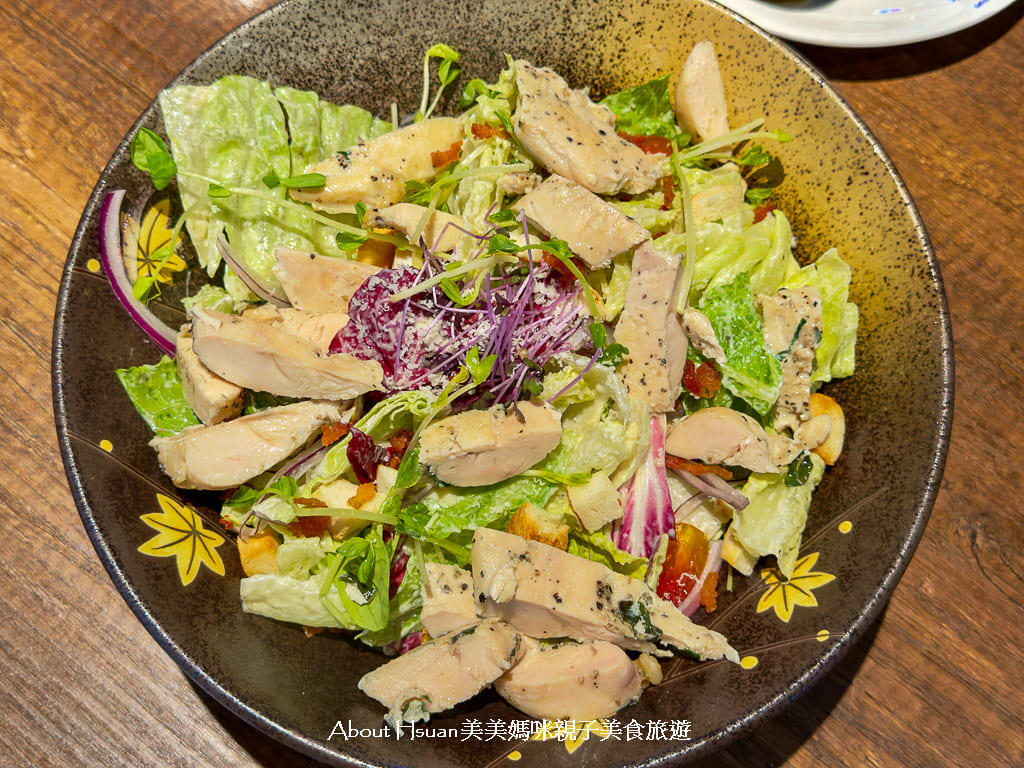 三峽北大特區美食推薦 亨聚餐酒館 菜色好吃聚餐氣氛好 假日還有駐唱歌手 @About Hsuan美美媽咪親子美食旅遊