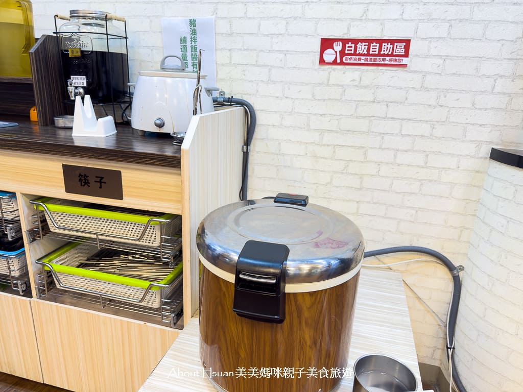 青埔小火鍋 台福飽飽鍋×台福合豆花青埔店 可以吃火鍋與買豆花的火鍋店 青埔平價美食分享 @About Hsuan美美媽咪親子美食旅遊