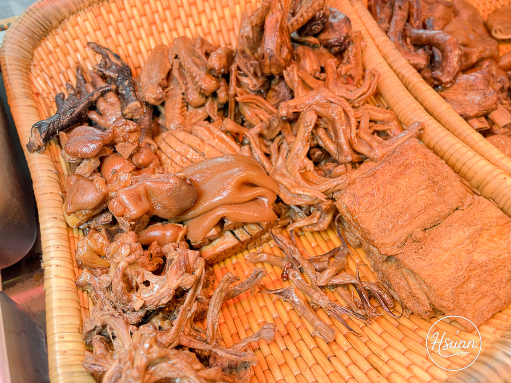 吳記川渝麻辣滷味｜台北中山區每日現撈滷味推薦，新鮮現滷香辣宵夜首選！ @About Hsuan美美媽咪親子美食旅遊