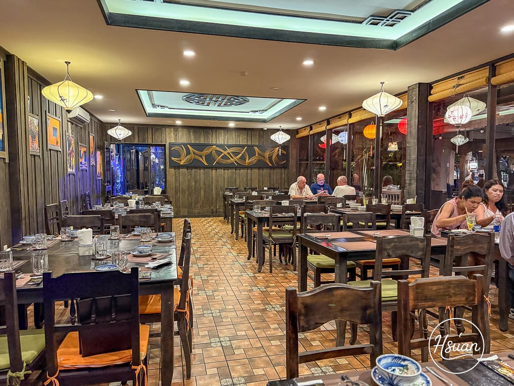 峴港必吃美食｜Ngon Thi Hoa Restaurant 古色古香越式庭園，現場音樂、高CP值，親子情侶峴港之旅必訪！ @About Hsuan美美媽咪親子美食旅遊