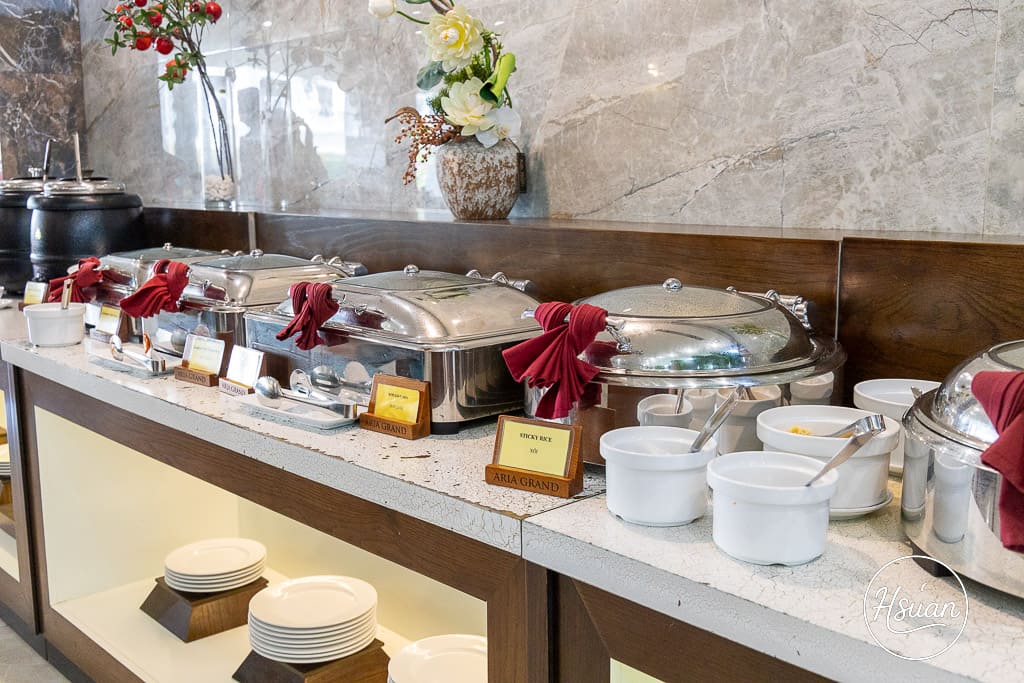 峴港高CP飯店推薦 一晚只要台幣$800！峴港 Aria Grand Hotel &#038; Apartment 無邊泳池＋親切服務，還能走路到美溪沙灘 @About Hsuan美美媽咪親子美食旅遊