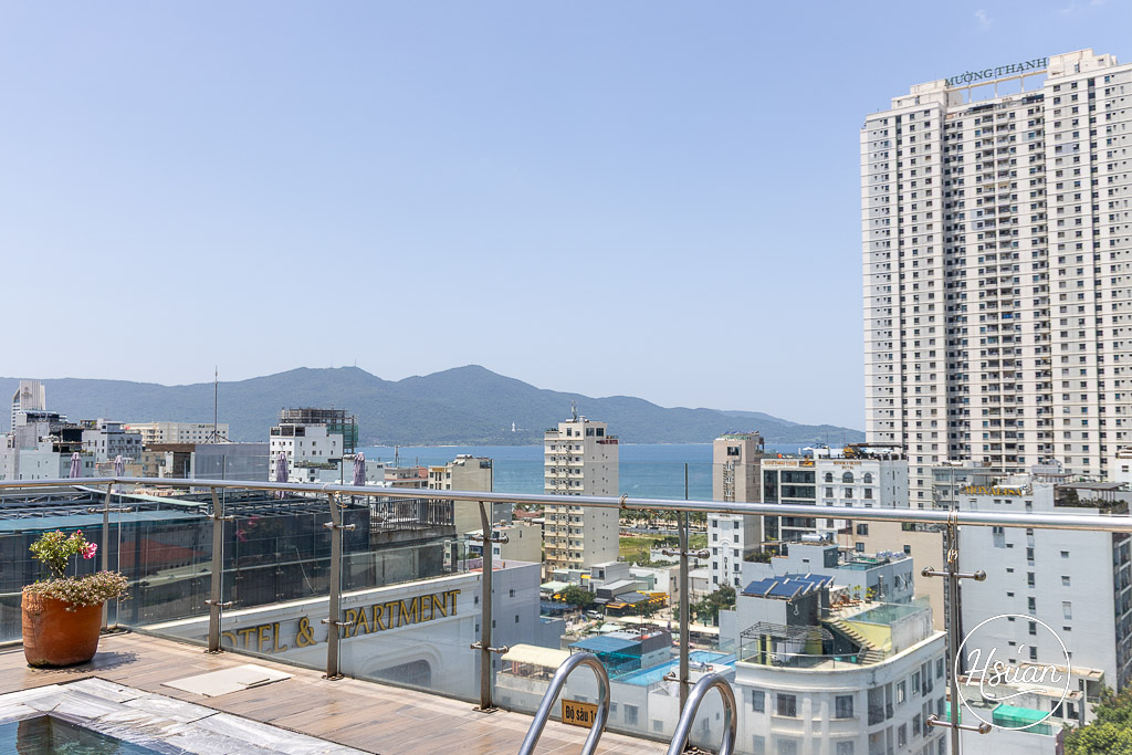峴港高CP飯店推薦 一晚只要台幣$800！峴港 Aria Grand Hotel &#038; Apartment 無邊泳池＋親切服務，還能走路到美溪沙灘 @About Hsuan美美媽咪親子美食旅遊