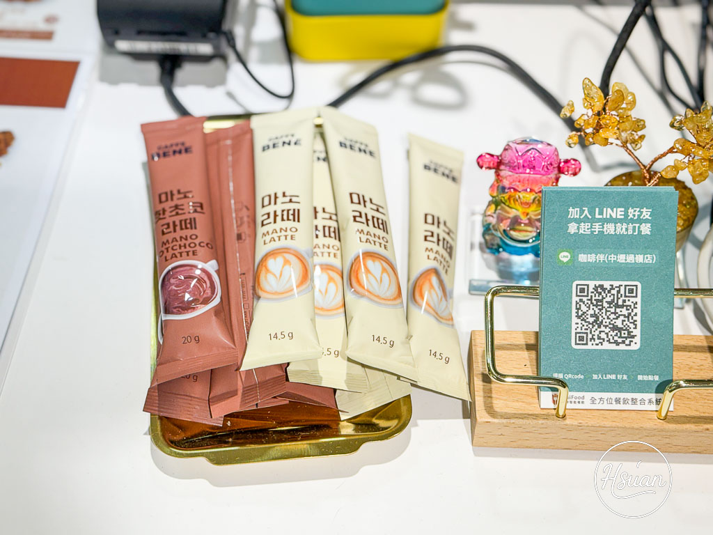 過嶺美食推薦｜Caffe Bene咖啡伴過嶺店 中壢平價咖啡、必吃鬆餅、韓國捏飯，有插座是讀書工作首選！ @About Hsuan美美媽咪親子美食旅遊