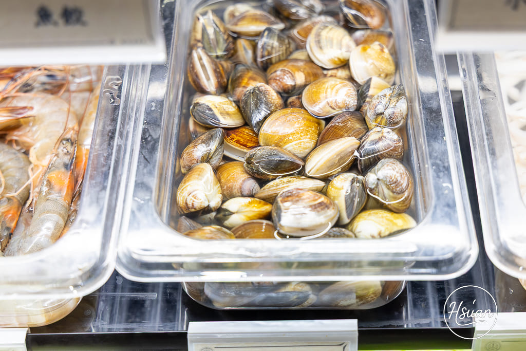 中壢中原美食新選擇！【蹭秤】夜店風麻辣燙x豚骨海鮮拉麵，自由配就是爽，營業到凌晨！ @About Hsuan美美媽咪親子美食旅遊