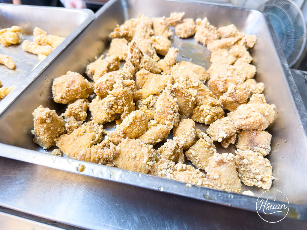 過嶺美食推薦｜阿郎蒜味鹽酥雞-中壢過嶺店，網友推爆的超人氣鹽酥雞 @About Hsuan美美媽咪親子美食旅遊