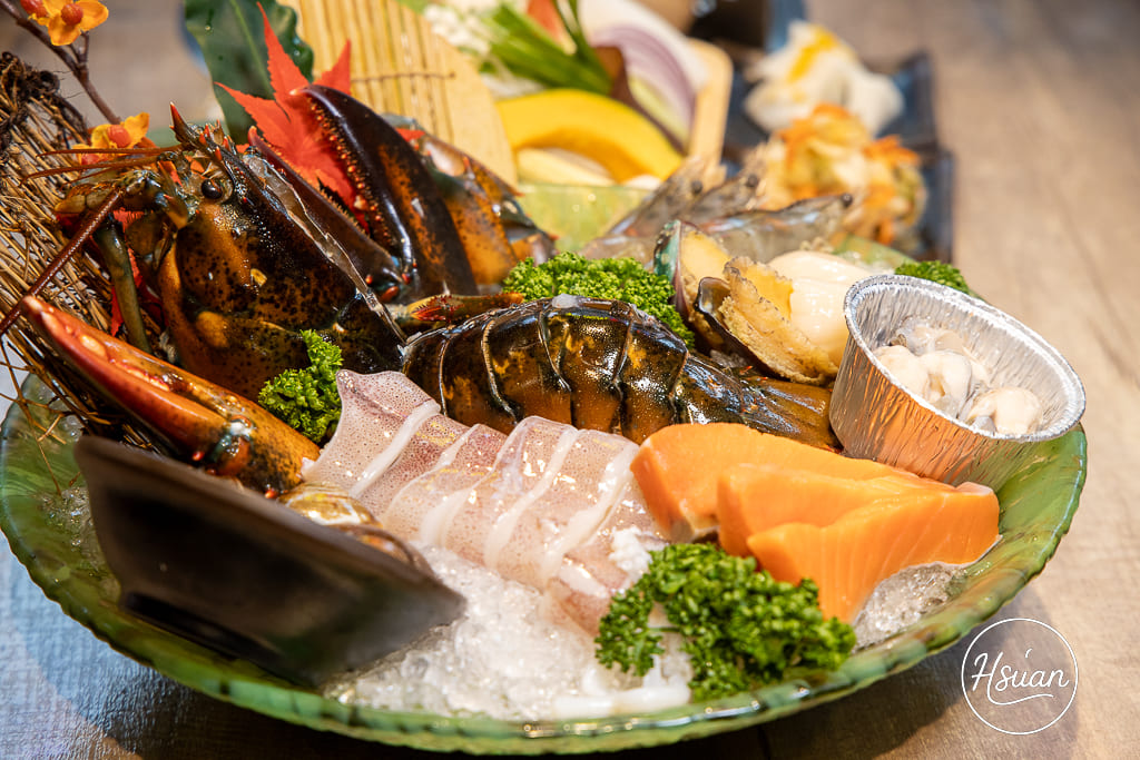 真香石頭火鍋｜林口最特別的石頭火鍋店！吃刈包、日式鯖魚釜燒飯，享受與眾不同的酸菜鍋、麻辣鍋還有星巴克咖啡+紅茶花伝無限喝 @About Hsuan美美媽咪親子美食旅遊