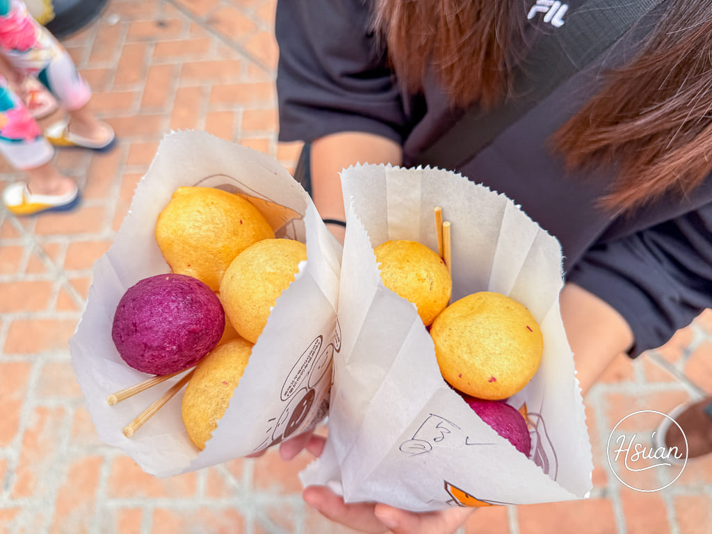 白沙屯拱天宮一日遊懶人包｜台61線景點拜媽祖、吃市集美食、玩沙灘！茉草吊飾、喝隨便、吃超巨地瓜球、白沙屯泡菜蘿蔔糕、阿滿小吃部推薦 @About Hsuan美美媽咪親子美食旅遊