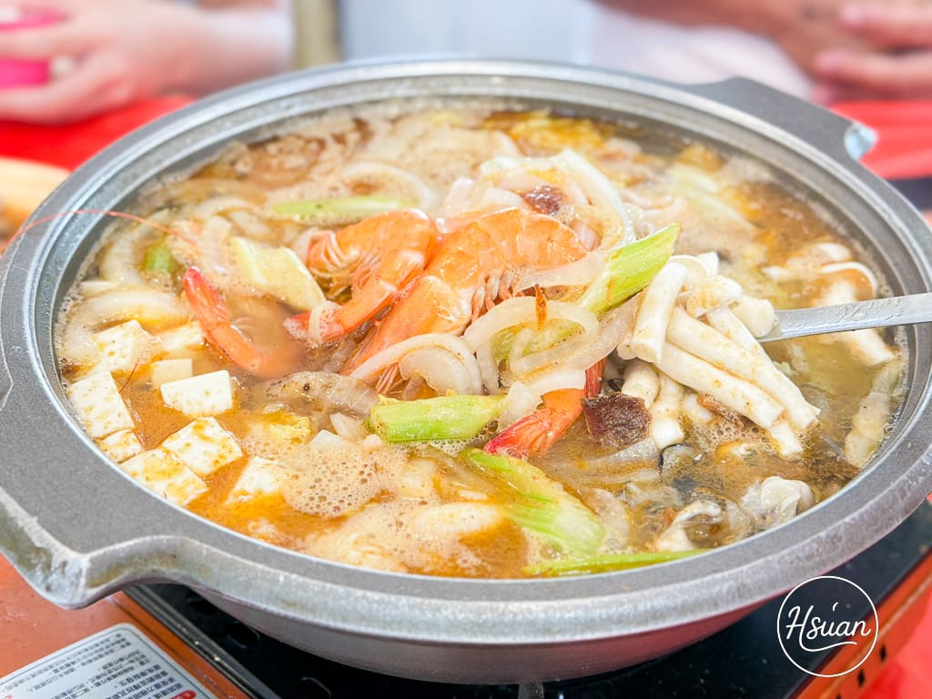 【東港華僑市場美食推薦】平價也能吃到豪華海鮮餐？統冠生魚片32片竟然只要$250? 讓你吃到翻！ @About Hsuan美美媽咪親子美食旅遊