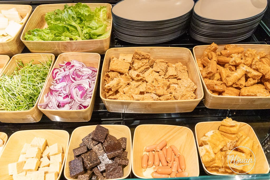 桃園青埔美食|金蒔鍋物青埔旗艦店:歐風餐酒館火鍋推薦,青埔約會聚餐質感首選 @About Hsuan美美媽咪親子美食旅遊 桃園青埔美食|金蒔鍋物青埔旗艦店:歐風餐酒館火鍋推薦,青埔約會聚餐質感首選 @About Hsuan美美媽咪親子美食旅遊