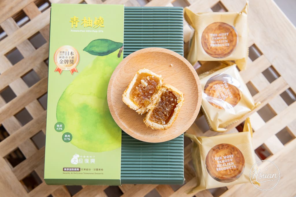 【2025花蓮十大伴手禮推薦】在地人激推10大必買名店，甜點、麻糬、醬料全攻略！ @About Hsuan美美媽咪親子美食旅遊