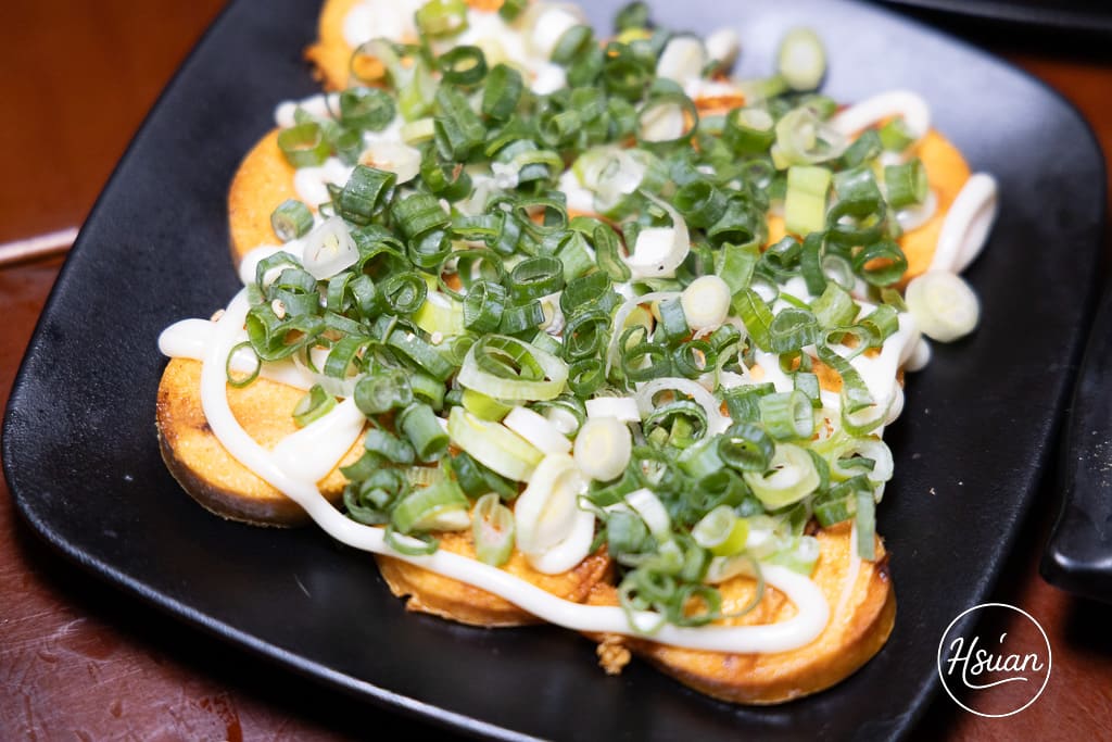 【士林夜市美食】雞老闆桶仔雞士林店：捷運劍潭站一出站就衝，這家聚餐送烤雞你不能不知道! 私藏分享「士林聚餐推薦」！ @About Hsuan美美媽咪親子美食旅遊