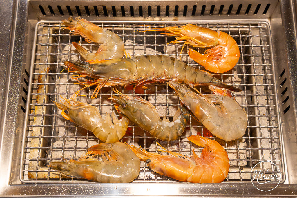 一燒十味昭和園林口店｜林口燒肉吃到飽 聚餐首選的高品質火烤兩吃 竟然還有兒童遊戲室、冰箱酒類飲料喝到飽 @About Hsuan美美媽咪親子美食旅遊