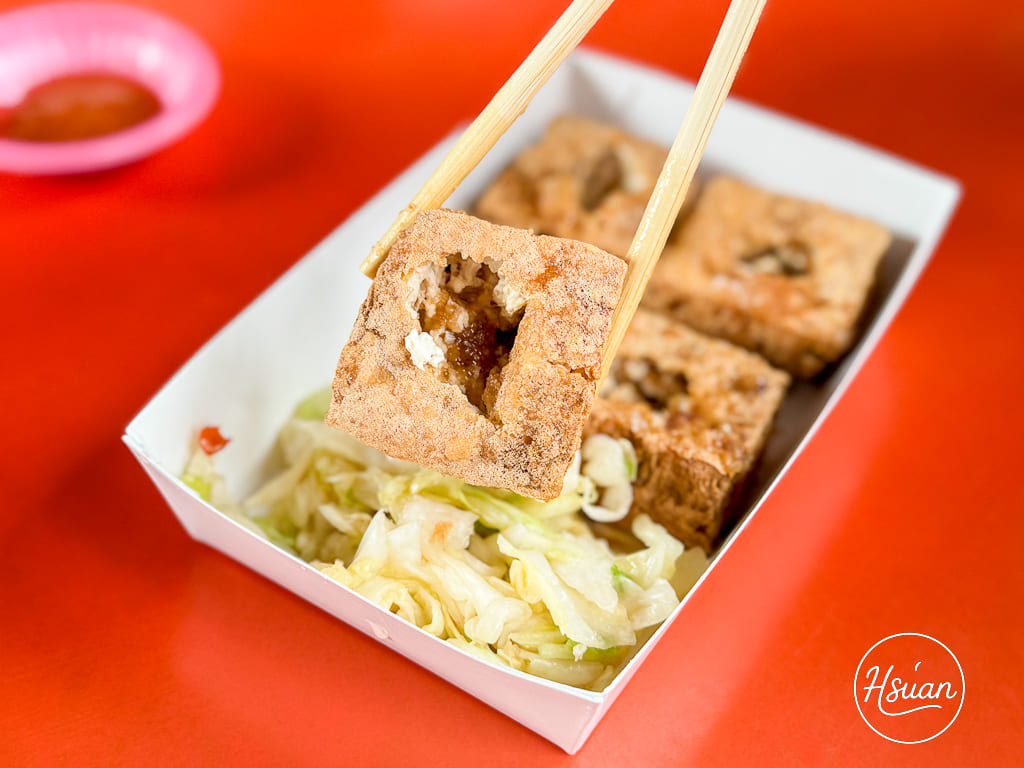 【台中東勢美食】大茅埔臭豆腐 躲在土地公廟裡的隱藏版美味！還有大骨筍湯、濃郁芋頭米粉，在地人必吃的早午餐 @About Hsuan美美媽咪親子美食旅遊