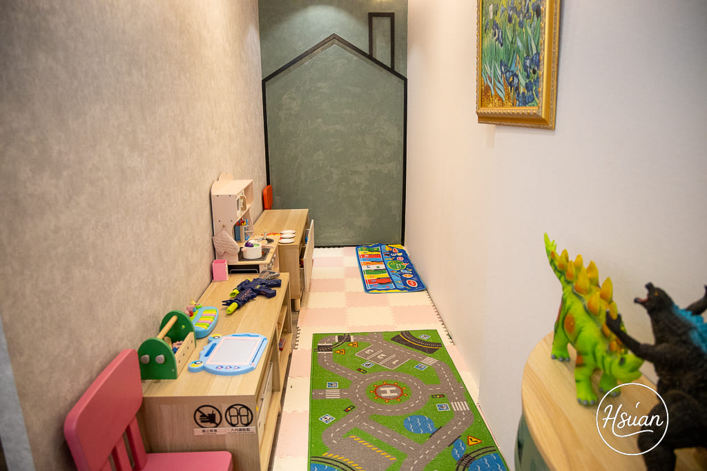 小樹修修親子沙龍 中壢平鎮專業親子髮廊，兒童剪髮、染護髮、頭皮護理一次滿足！ @About Hsuan美美媽咪親子美食旅遊