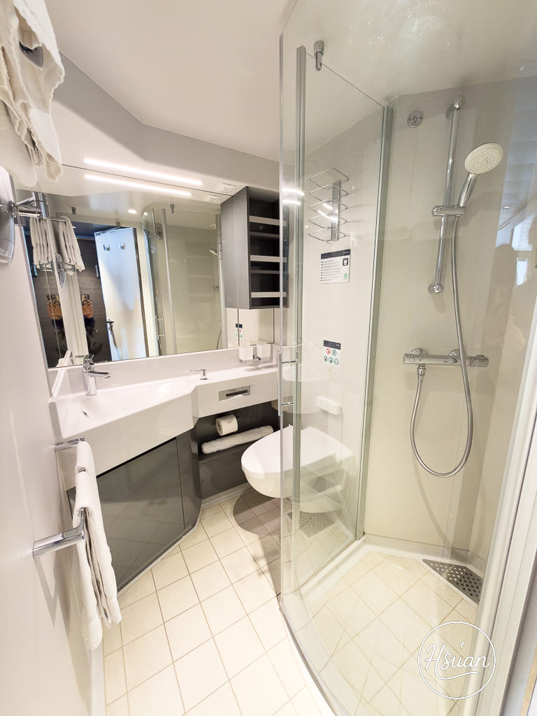 【MSC地中海榮耀號】2026 郵輪深度開箱：從基隆/高雄出發，這座「海上移動城市」到底多好玩？美食、設施、優惠全攻略！ @About Hsuan美美媽咪親子美食旅遊