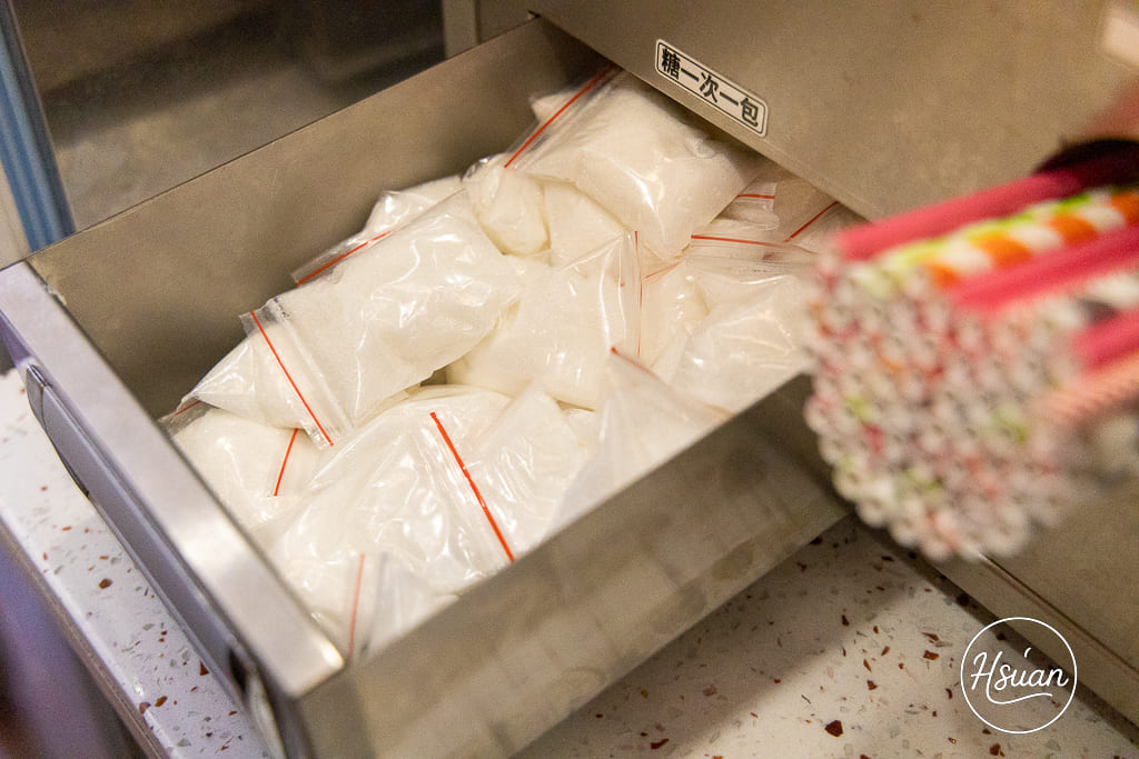 【青埔美食】二訪台福飽飽鍋青埔店!全新裝潢更美了,竟然還有「珍珠豆花仙草凍、DIY棉花糖、自製綠豆沙」吃到飽?最低 $165 起! @About Hsuan美美媽咪親子美食旅遊 【青埔美食】二訪台福飽飽鍋青埔店!全新裝潢更美了,竟然還有「珍珠豆花仙草凍、DIY棉花糖、自製綠豆沙」吃到飽?最低 $165 起! @About Hsuan美美媽咪親子美食旅遊