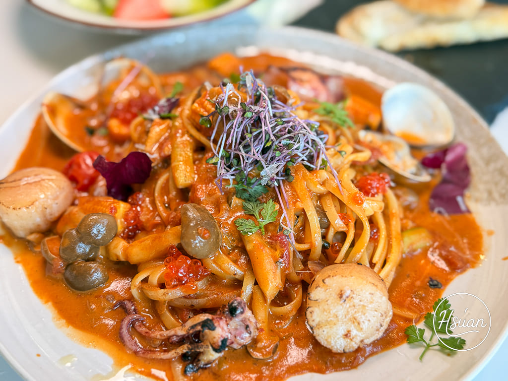 淡水秘境咖啡廳｜RAYCA COFFEE 文森食堂 法國藍帶主廚料理、遠眺淡水河景，老饕私藏的親子友善餐廳！ @About Hsuan美美媽咪親子美食旅遊