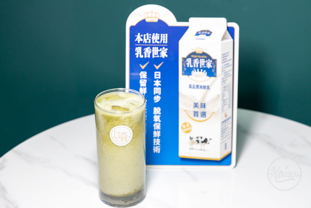 桃園南崁下午茶推薦｜丘森茶室南崁旗艦店：手搖飲也能優雅內用？必喝得獎重乳白玉璽，南崁歐風質感手搖店新指標！ @About Hsuan美美媽咪親子美食旅遊