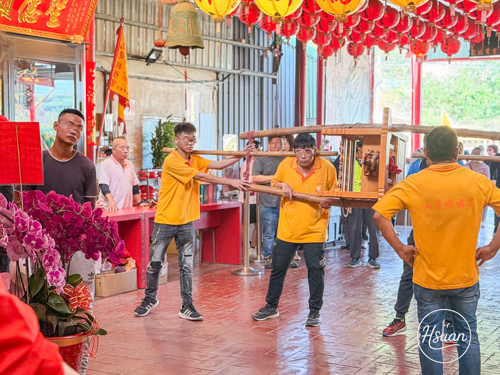 【苗栗後龍】認識最親民的女神-山邊媽祖！除了「粉紅超跑」，你不可不知的百年姊妹情與溫馨傳統 @About Hsuan美美媽咪親子美食旅遊