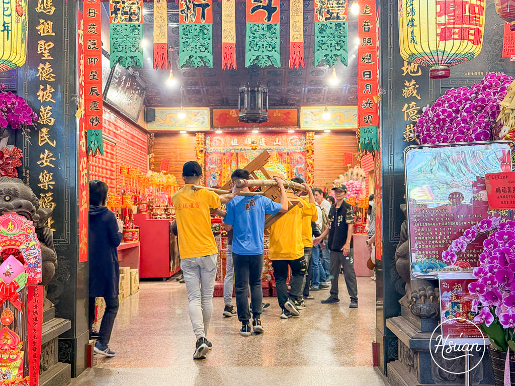 【苗栗後龍】認識最親民的女神-山邊媽祖！除了「粉紅超跑」，你不可不知的百年姊妹情與溫馨傳統 @About Hsuan美美媽咪親子美食旅遊