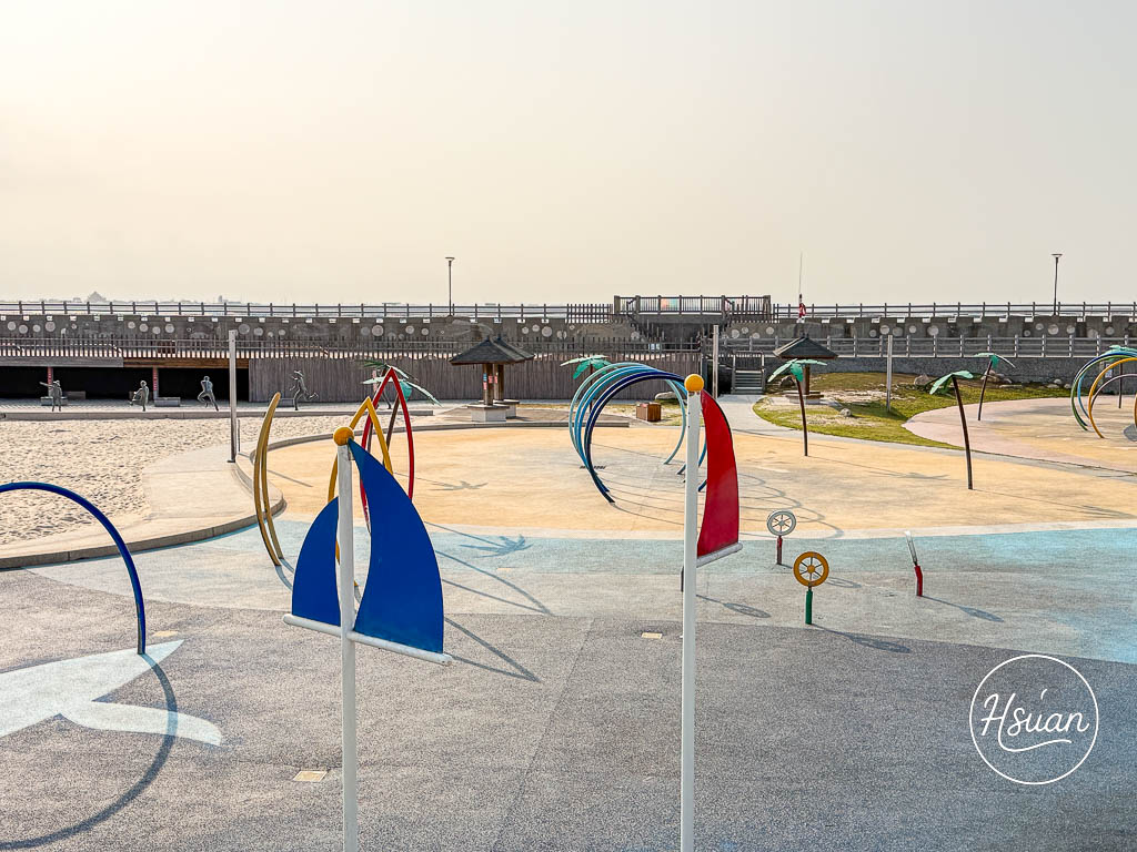 嘉義景點-東石漁人碼頭一日遊 $200烤生蚵吃到飽、彩色小鎮打卡，超推的嘉義親子免費景點！ @About Hsuan美美媽咪親子美食旅遊