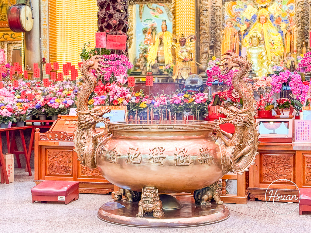 中壢一日遊｜探訪城市裡的母娘文化「中壢慈惠堂」，慢步中壢六和商圈的美食地圖 @About Hsuan美美媽咪親子美食旅遊