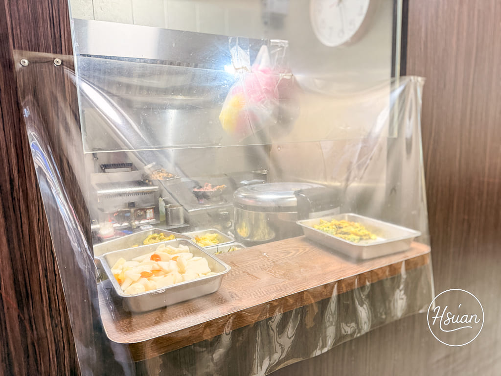 【西門町隱藏版美食】女廚咖哩 不油膩的清爽系炸豬排咖哩,平日限定的居家手作溫度料理 @About Hsuan美美媽咪親子美食旅遊 【西門町隱藏版美食】女廚咖哩 不油膩的清爽系炸豬排咖哩,平日限定的居家手作溫度料理 @About Hsuan美美媽咪親子美食旅遊