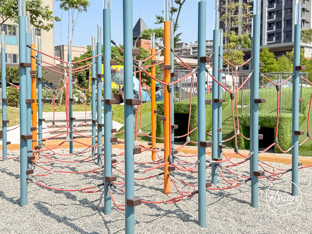 【2026 桃園最強公園】大園華興池生態埤塘公園：大人也能玩的極速滑軌、SUP 水上立槳體驗，還有絕美下沉式步道！ @About Hsuan美美媽咪親子美食旅遊