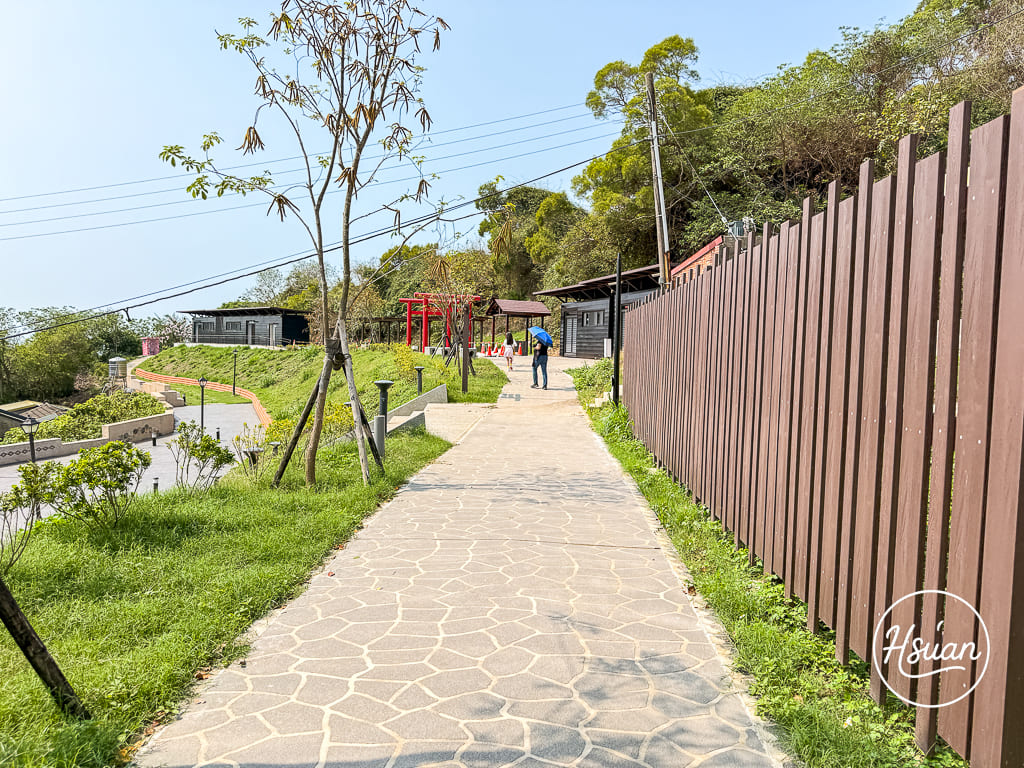 【苗栗通霄景點】通霄神社全新修復開放！台61線景點推薦，走入日式燈籠參道與虎頭山絕美海景，順遊裕芳食品採買50元平價零嘴 @About Hsuan美美媽咪親子美食旅遊