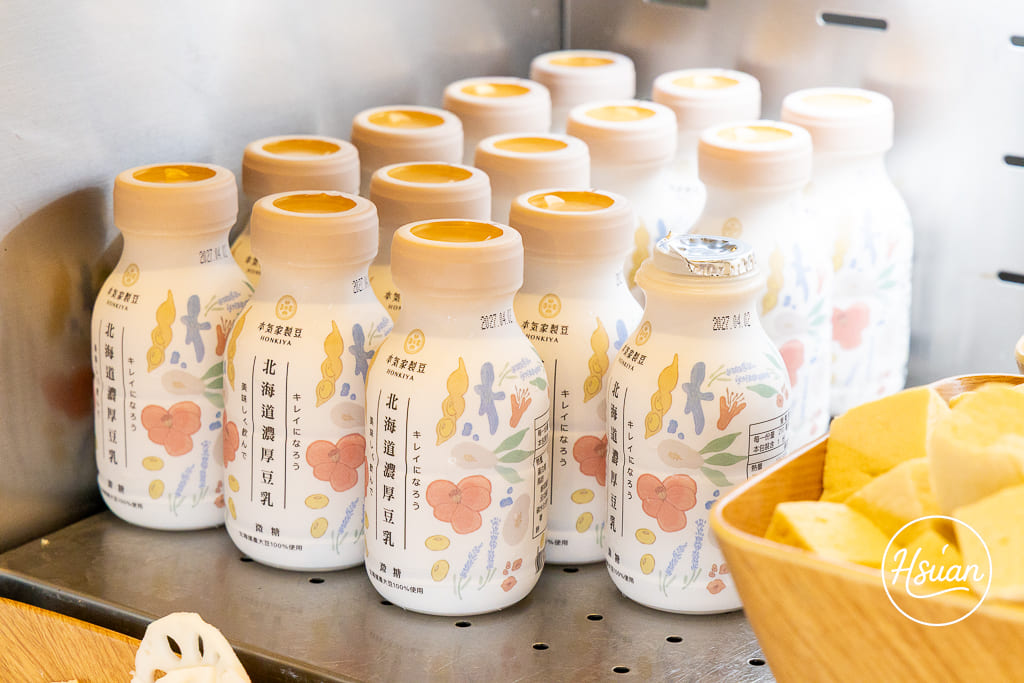 桃園火鍋吃到飽推薦｜秋風軒鍋物桃園ATT筷食尚店 全新肉肉吃到飽型態！三種價位任選，還有超豐盛蔬菜自助吧、特色飲品與新鮮雞蛋無限供應