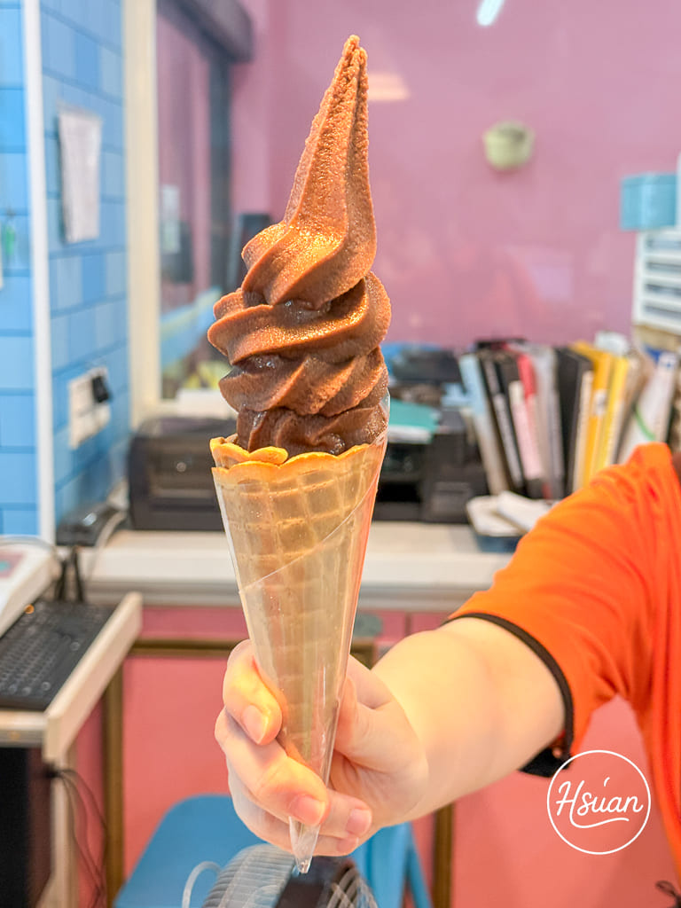 台61線景點 彰化線西興麥蛋捲烘焙王國 好市多肉鬆蛋捲代工的藏鏡人 免門票免費停車 必買隱藏版NG泡芙、包餡蛋捲，還有超濃郁霜淇淋 @About Hsuan美美媽咪親子美食旅遊