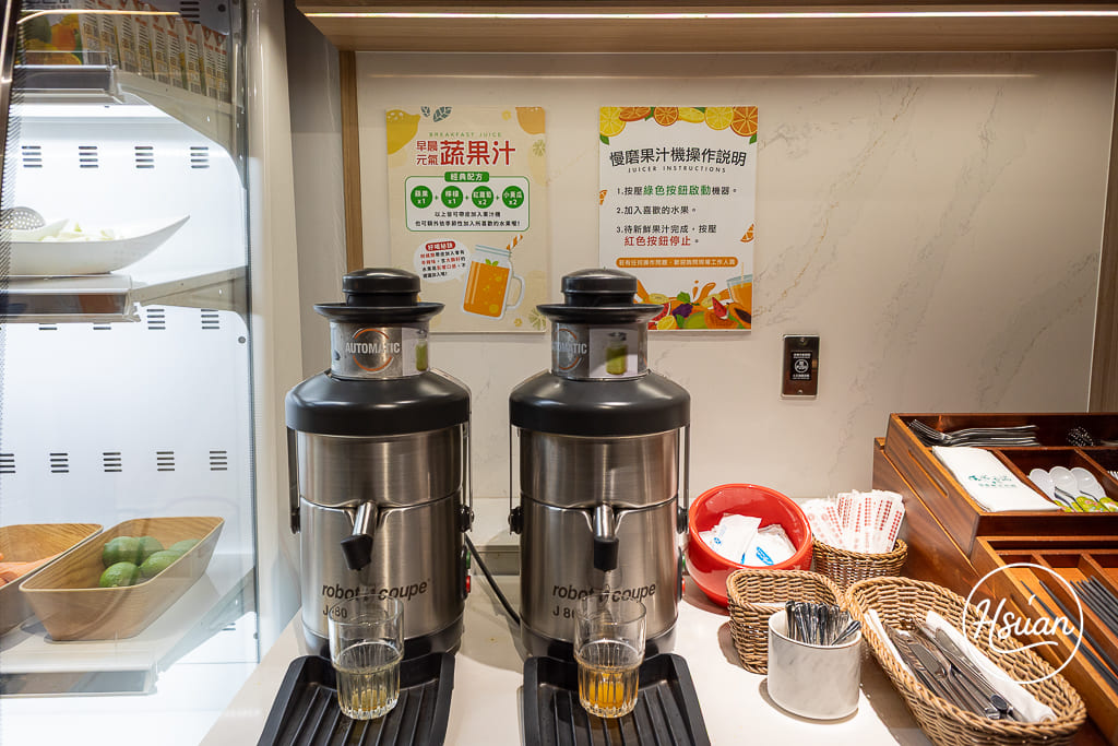 台中西屯區住宿推薦|水雲端旗艦概念旅館 擺脫摩鐵舊印象,大空間按摩浴缸、超用心自助早餐與豐富親子設施完全不輸飯店 @About Hsuan美美媽咪親子美食旅遊 台中西屯區住宿推薦|水雲端旗艦概念旅館 擺脫摩鐵舊印象,大空間按摩浴缸、超用心自助早餐與豐富親子設施完全不輸飯店 @About Hsuan美美媽咪親子美食旅遊