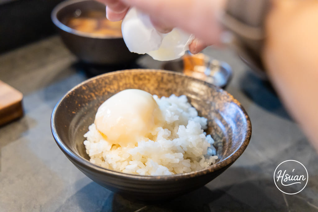 桃園青埔漢堡排新發現！陸奧 挽肉屋 現烤和牛漢堡排，肉汁多到爆，桃園高鐵、華泰名品城旁走路就到 @About Hsuan美美媽咪親子美食旅遊