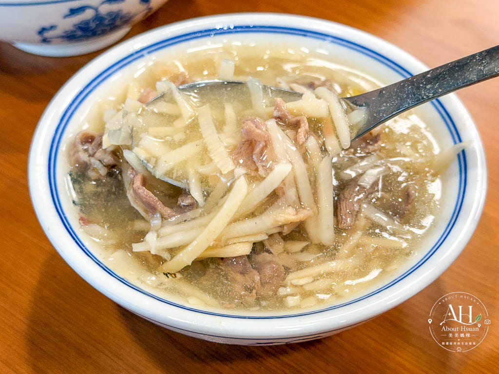 【中壢美食】小滿嘉義米糕香菇肉羹|白天限定!滿滿肉量爆碗的「中壢生炒鴨肉羹」,中壢夜市旁隱藏版銅板美食 @About Hsuan美美媽咪親子美食旅遊 【中壢美食】小滿嘉義米糕香菇肉羹|白天限定!滿滿肉量爆碗的「中壢生炒鴨肉羹」,中壢夜市旁隱藏版銅板美食 @About Hsuan美美媽咪親子美食旅遊