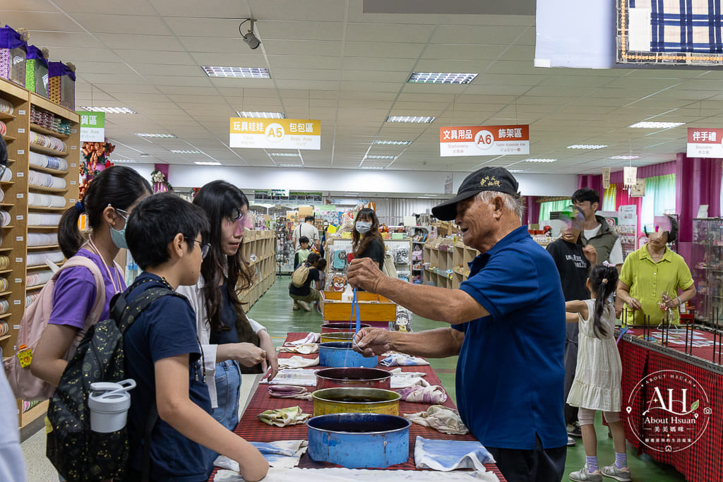 台61線景點｜鹿港緞帶王觀光工廠好好玩！親子DIY、古早童玩還能吃現炸雞排，處處是細節裡外都精采 @About Hsuan美美媽咪親子美食旅遊