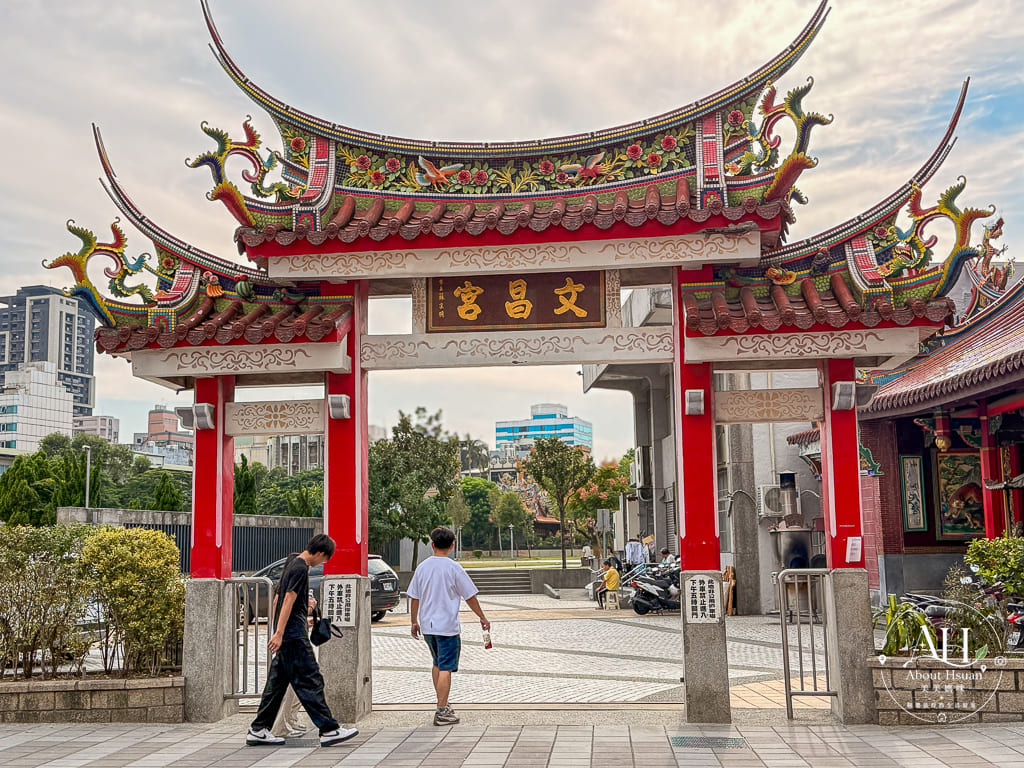 桃園舊城商圈一日遊｜從大廟景福宮、老字號中崎到統領百貨，吃喝玩樂一次蒐集 @About Hsuan美美媽咪親子美食旅遊