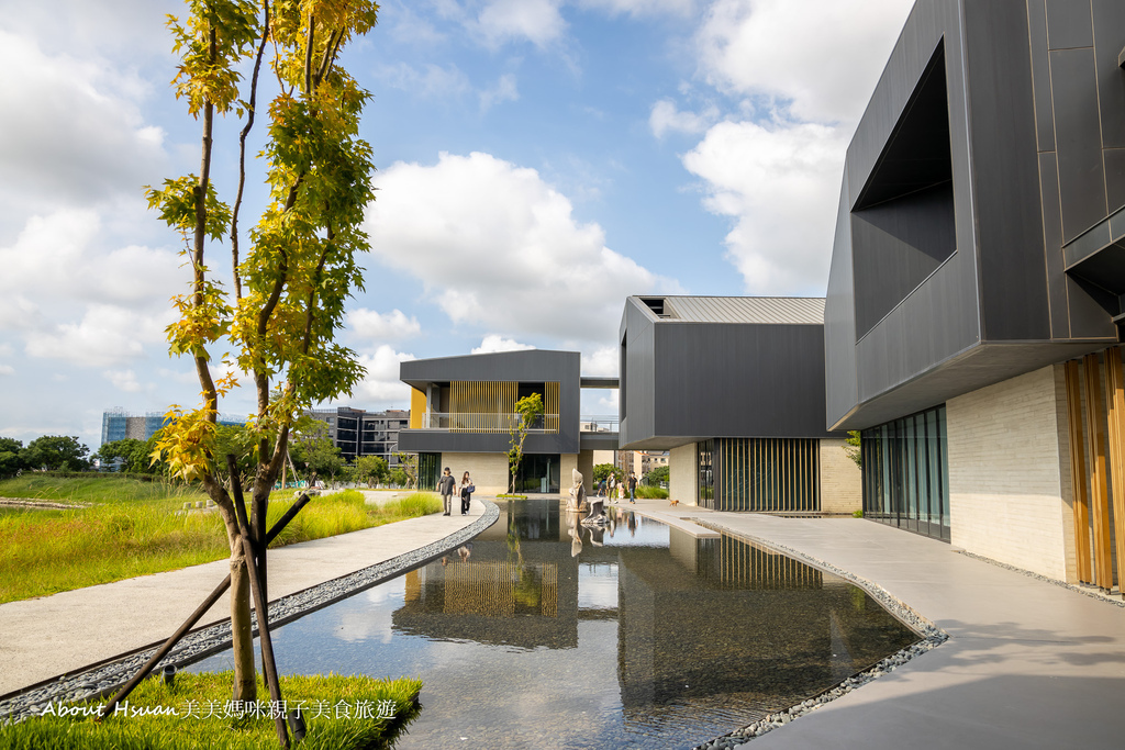 桃園大園景點 橫山書法藝術館免費參觀大園尖山遺址(大園尖山考古展示館) 還有互動遊戲可以體驗 @About Hsuan美美媽咪親子美食旅遊